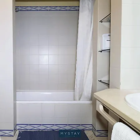 Mystay - Bellavista Pool & Διαμέρισμα