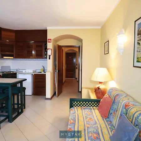 Mystay - Bellavista Pool & Διαμέρισμα Αλμπουφέιρα