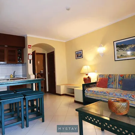 Mystay - Bellavista Pool &